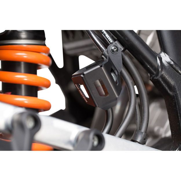 SW-MOTECH Brake reservoir guard